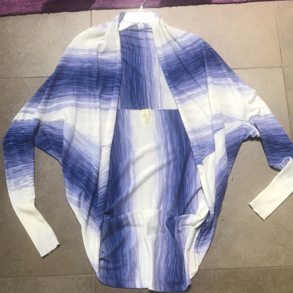 Calia by Carrie Underwood cardigan in sky blue